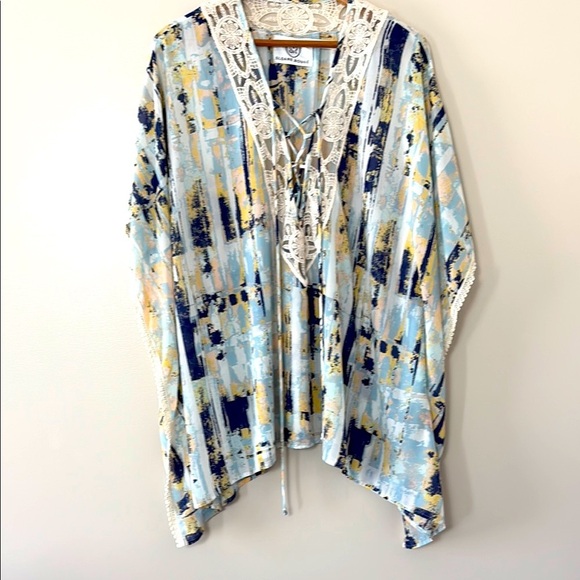 Anthropologie Sloane Rouge Abstract Patterned Kimono Lace Detail Sleeves M/L - Picture 1 of 8